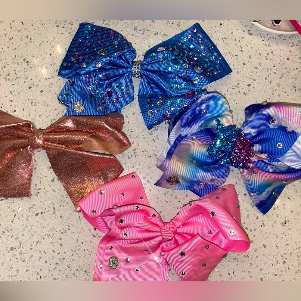 Jojo Big Hair Bows. Lot of 4.